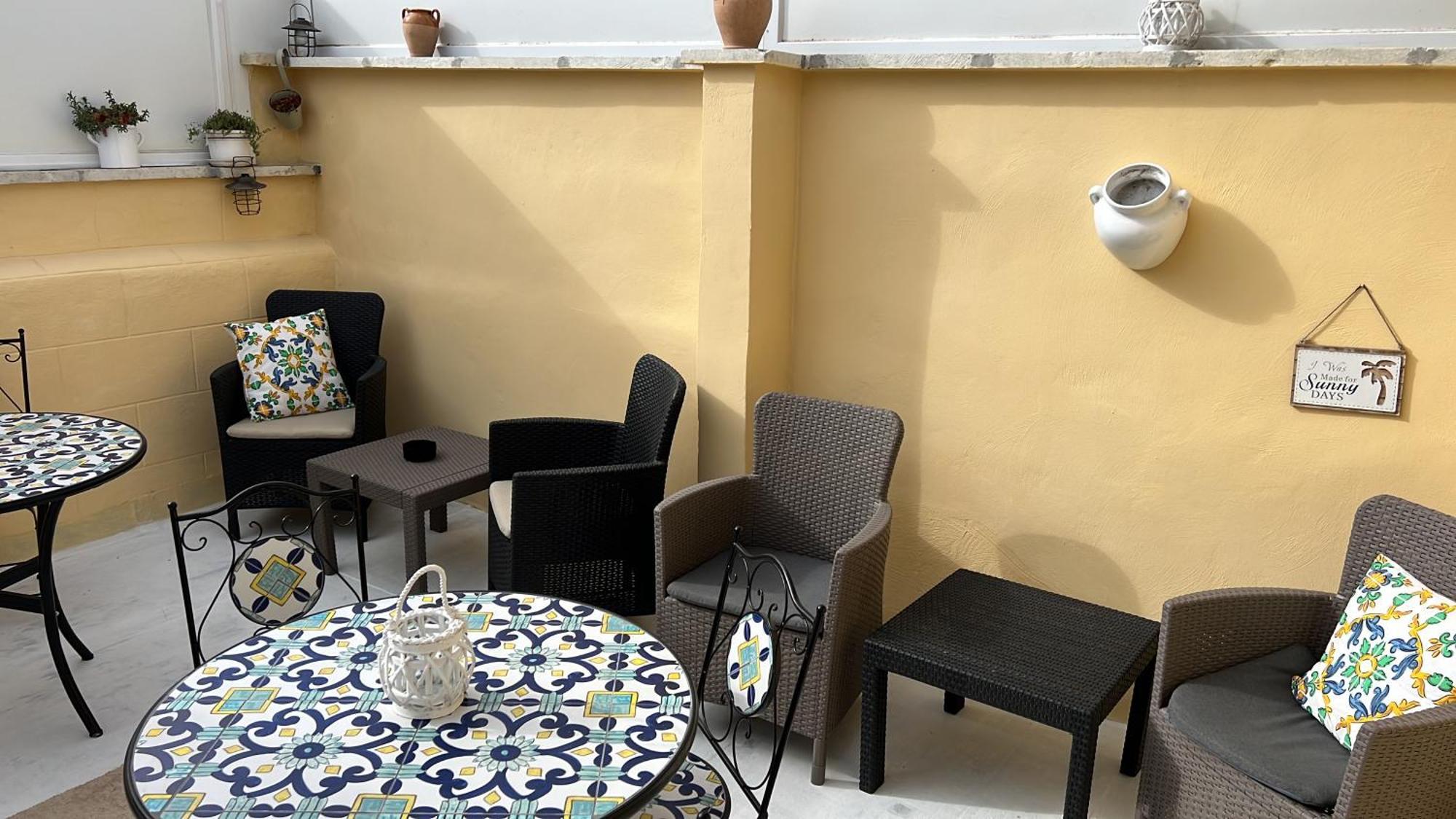 Handy Brindisi Bagian luar foto