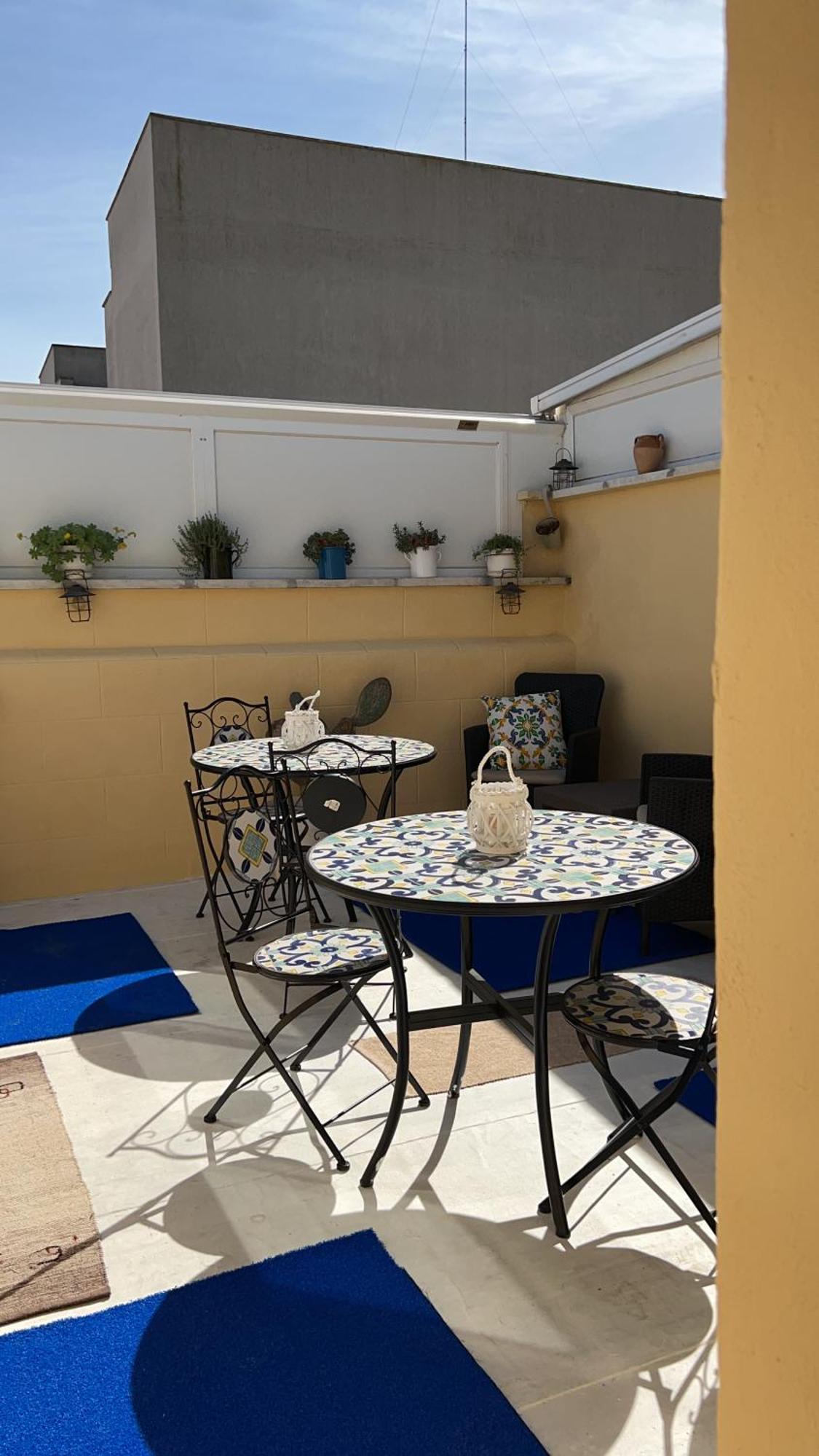 Handy Brindisi Bagian luar foto