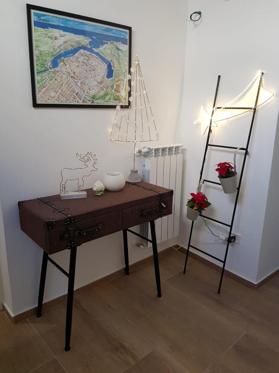 Handy Brindisi Bagian luar foto